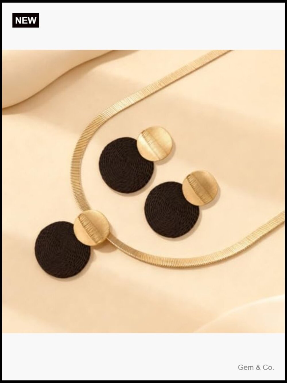 Gold Herringbone Snake Chain Choker Necklace With Black Disc Pendant Earring - Picture 2 of 7